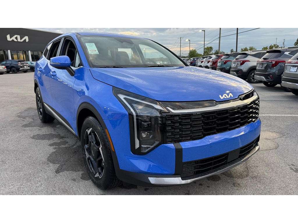 2026 Kia Sportage EX's photo