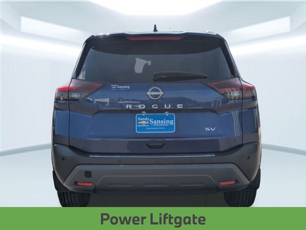 2023 Nissan Rogue SV photo 3