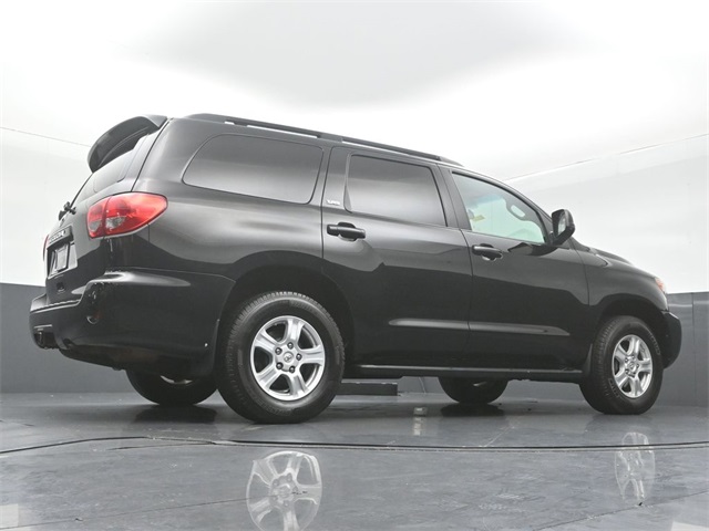 2012 Toyota Sequoia SR5 photo 35