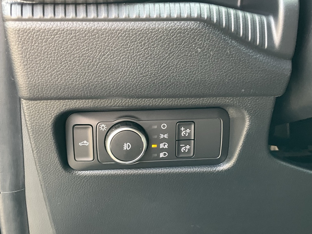 2025 Ford Ranger XLT photo 14