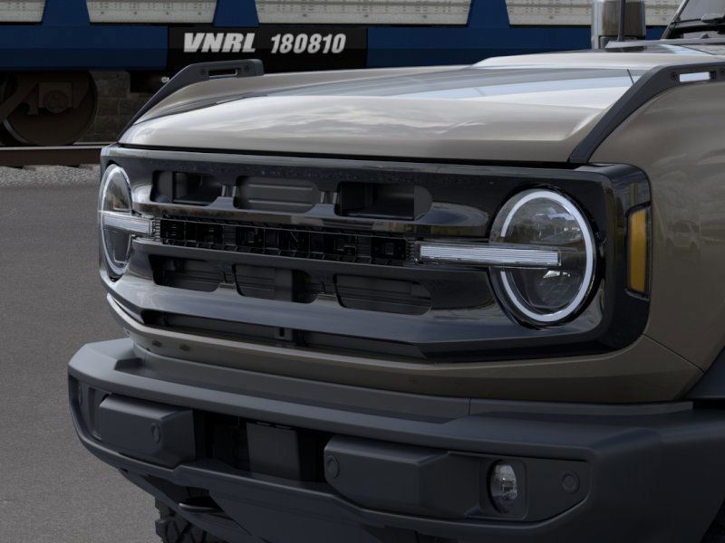 2025 Ford Bronco Outer Banks photo 16
