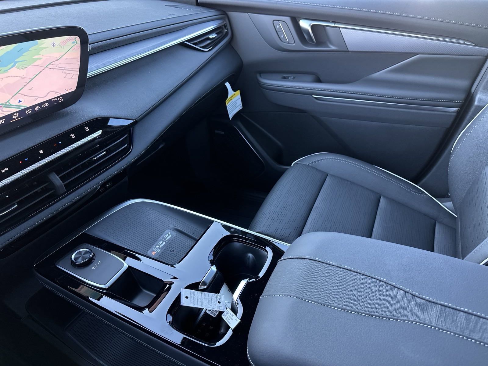 2025 Buick Enclave Sport Touring photo 22