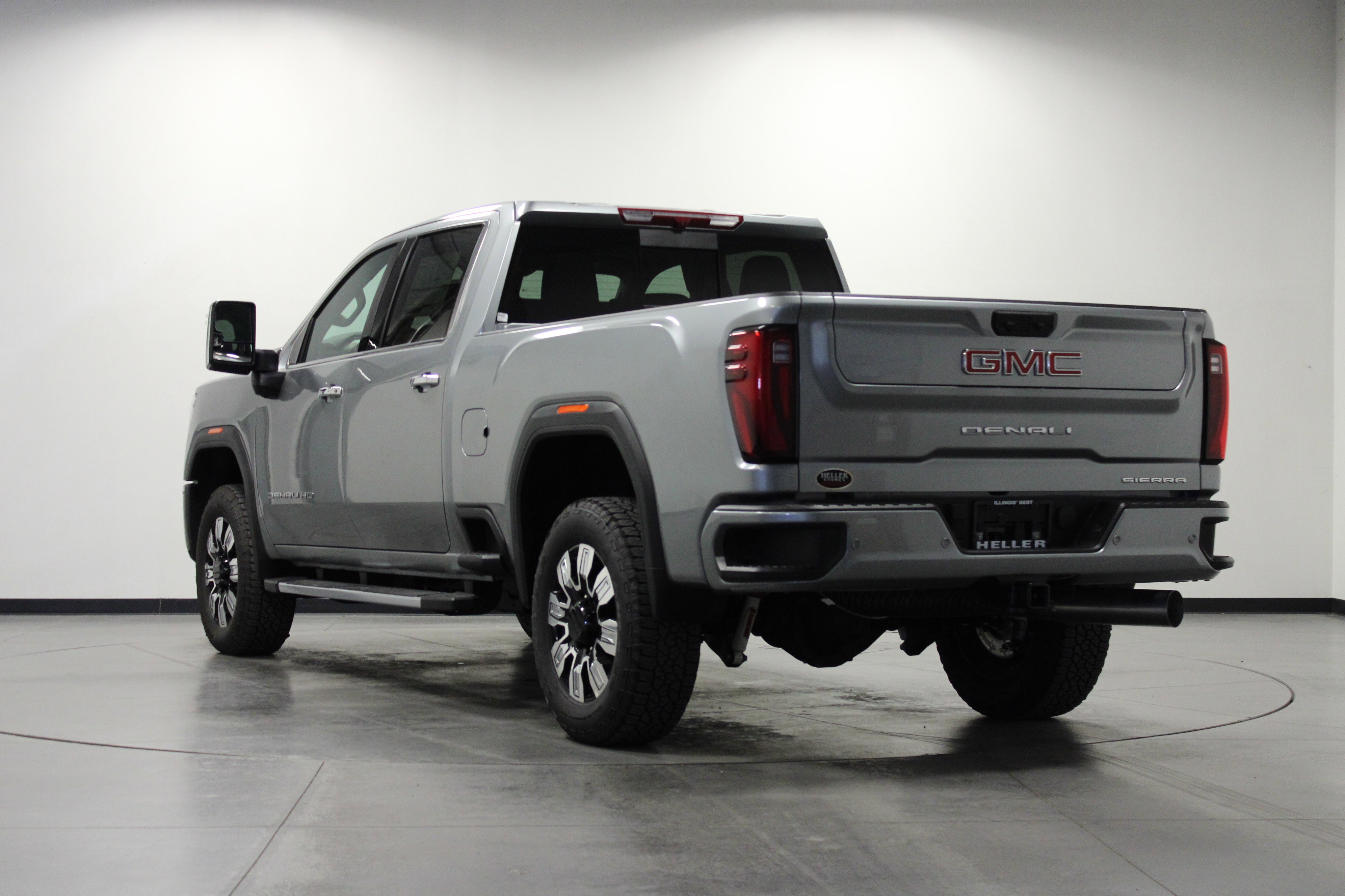 2025 Gmc Sierra 2500 HD Denali photo 4