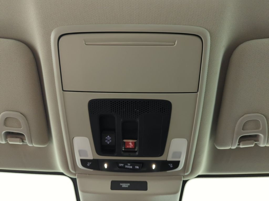 2025 Honda Accord Hybrid EX-L photo 22