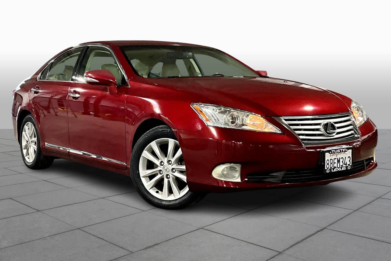 2011 Lexus ES 350 photo 2