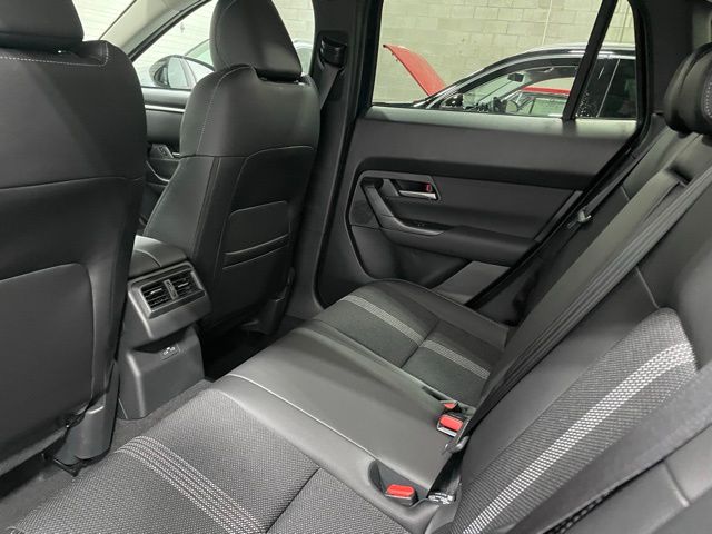 2025 Mazda CX-50 2.5 S Premium photo 11