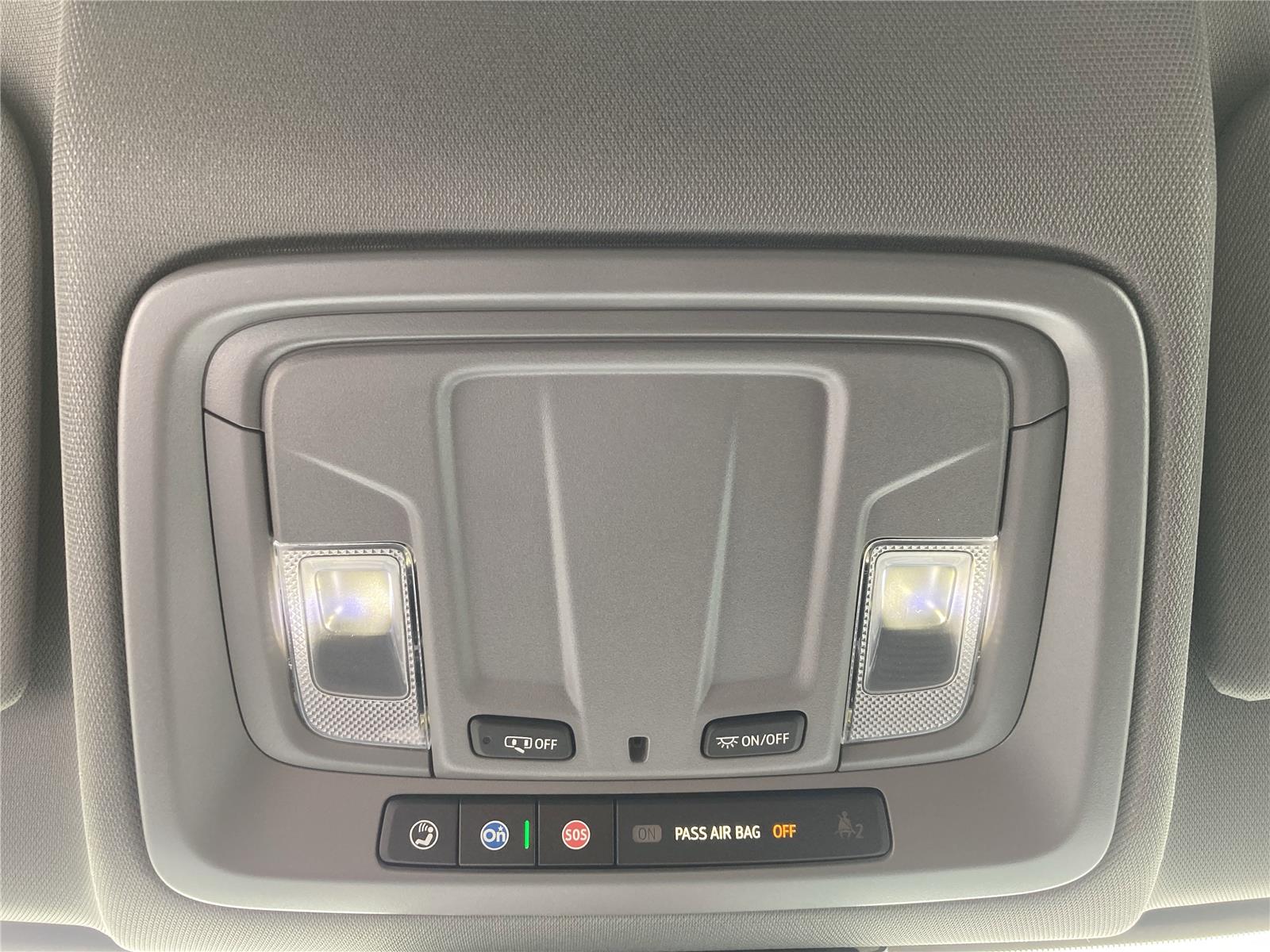 2025 Chevrolet Silverado 1500 Custom photo 25