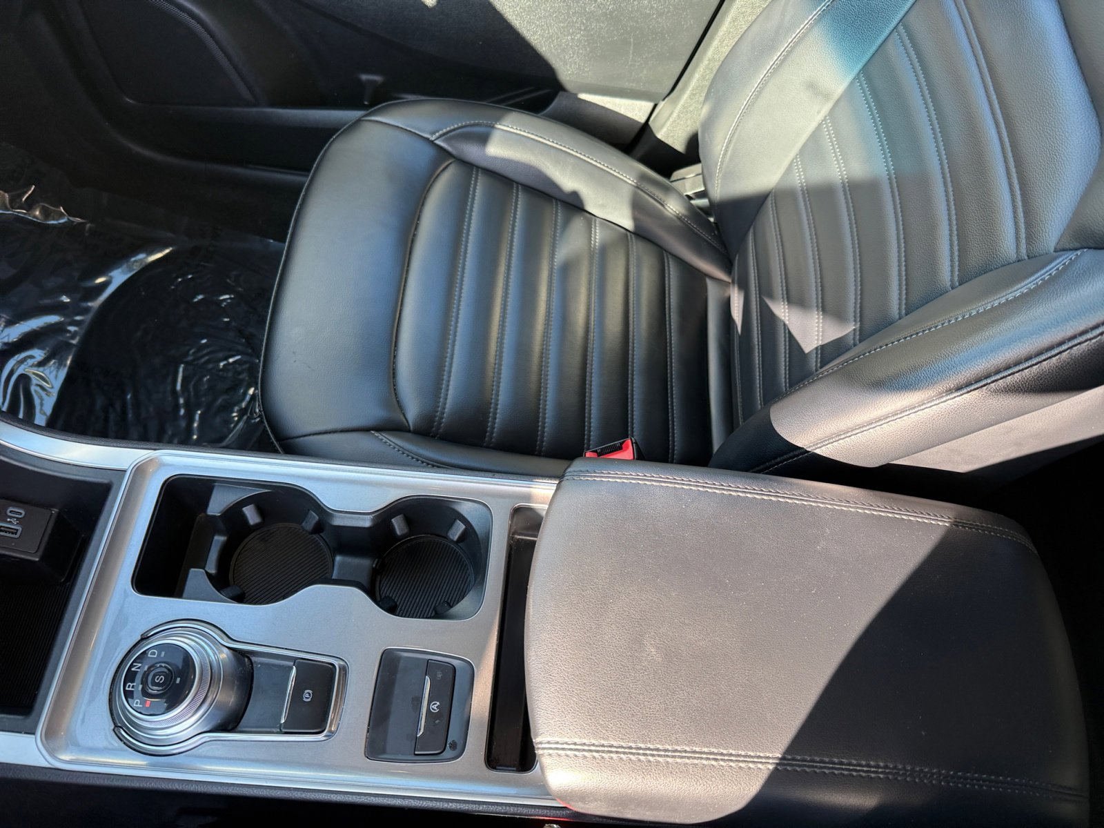 2024 Ford Edge SEL photo 14