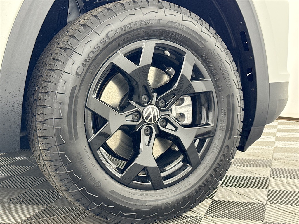 2025 Volkswagen Atlas Peak Edition SE photo 22