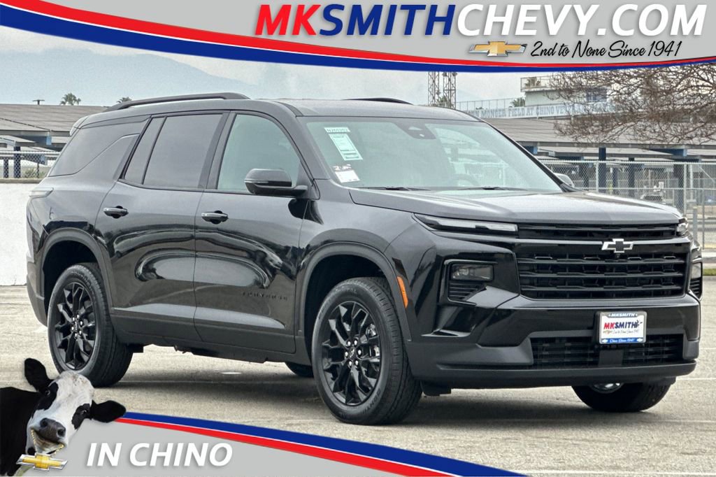 2026 Chevrolet Traverse LT's photo