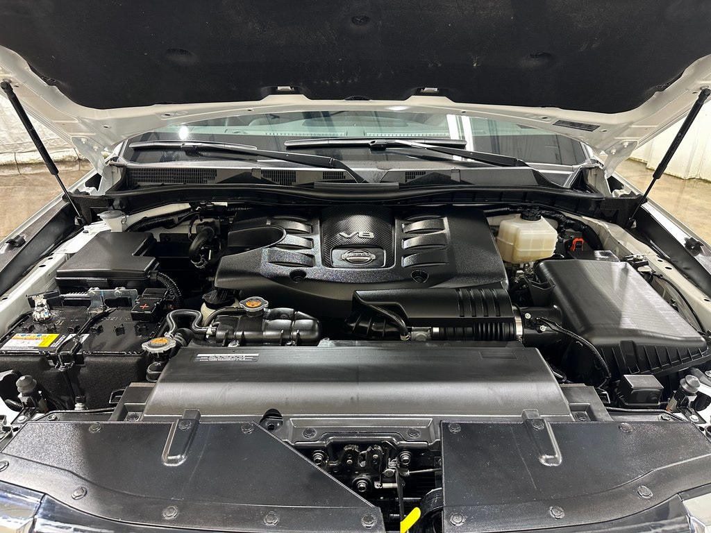 2023 Nissan Armada SV photo 10
