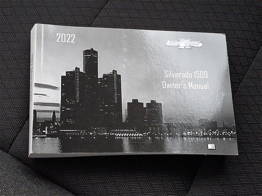 2022 Chevrolet Silverado 1500 LT photo 23