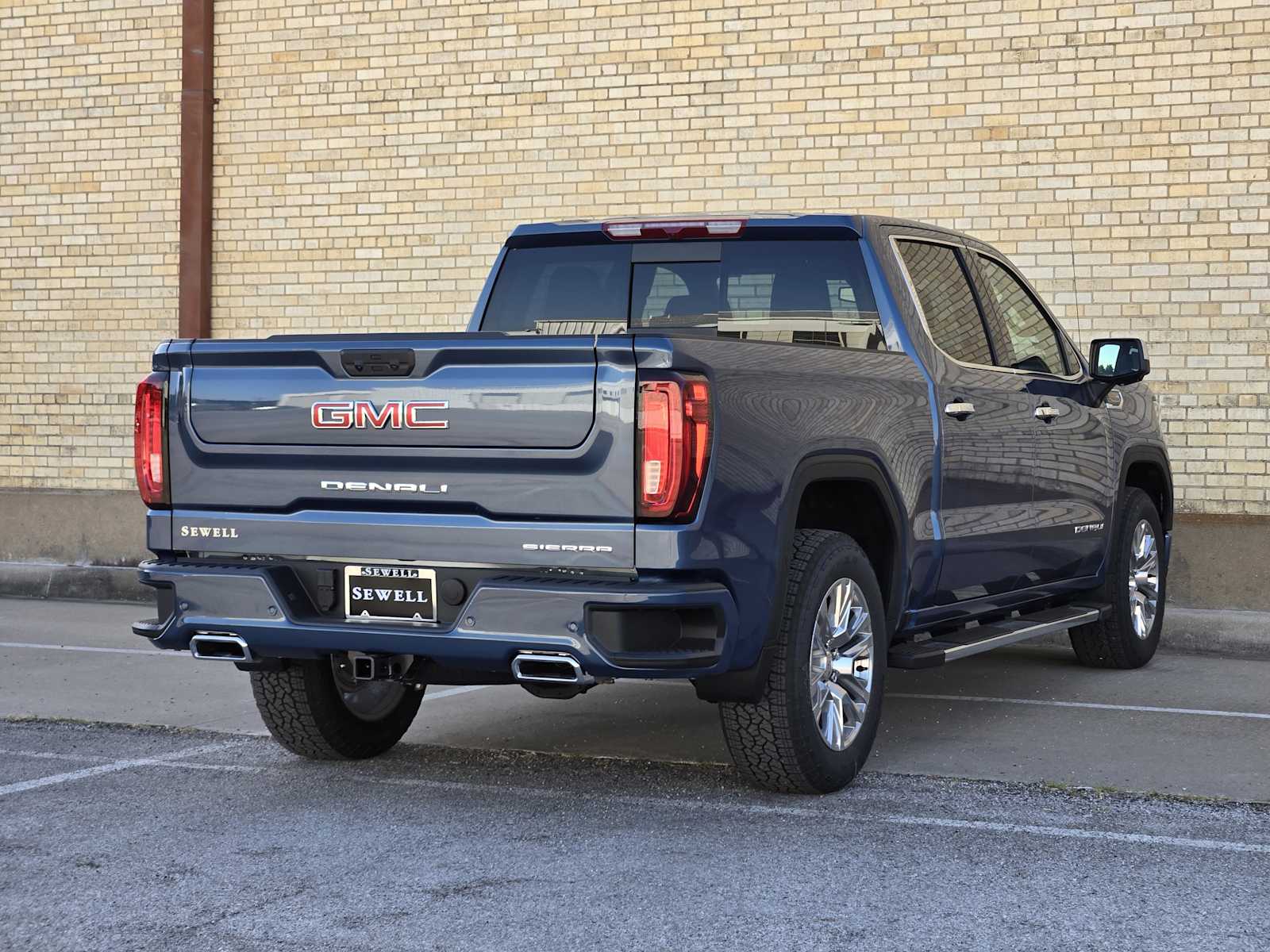 2026 Gmc Sierra 1500 Denali photo 3