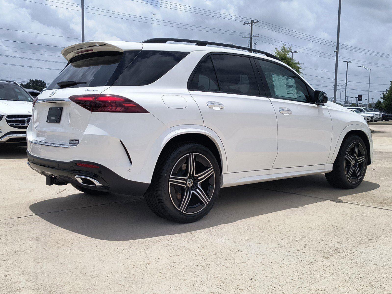 2024 Mercedes Benz GLE 450 4MATIC photo 3
