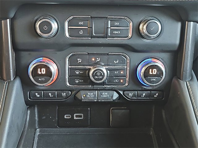 2022 Gmc Yukon XL AT4 photo 10