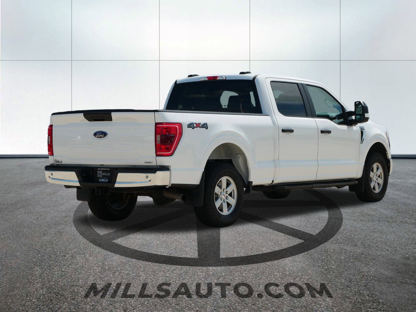 2022 Ford F-150 XL photo 3