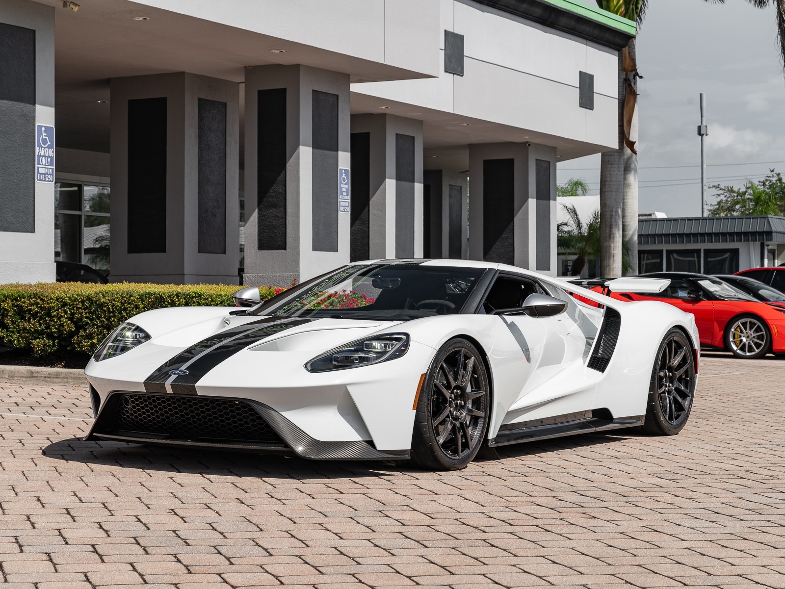 2019 Ford GT photo 30