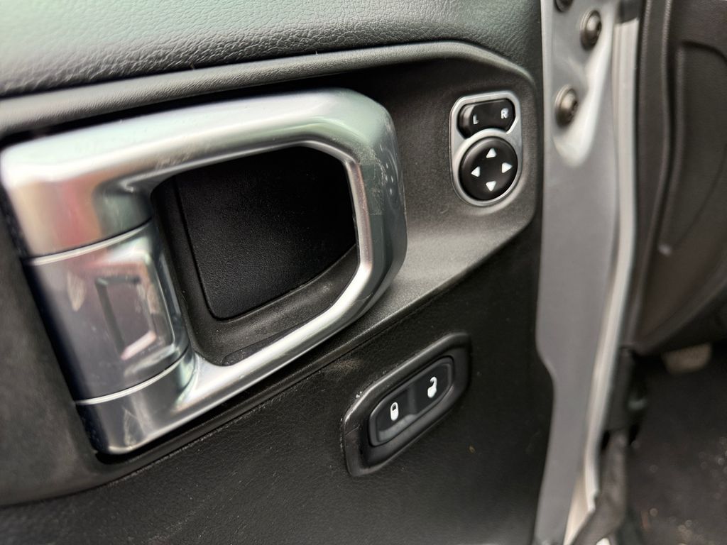2020 Jeep Wrangler Unlimited Sport S photo 11