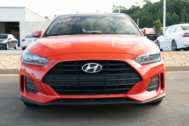 2019 Hyundai Veloster 2.0L Premium photo 2