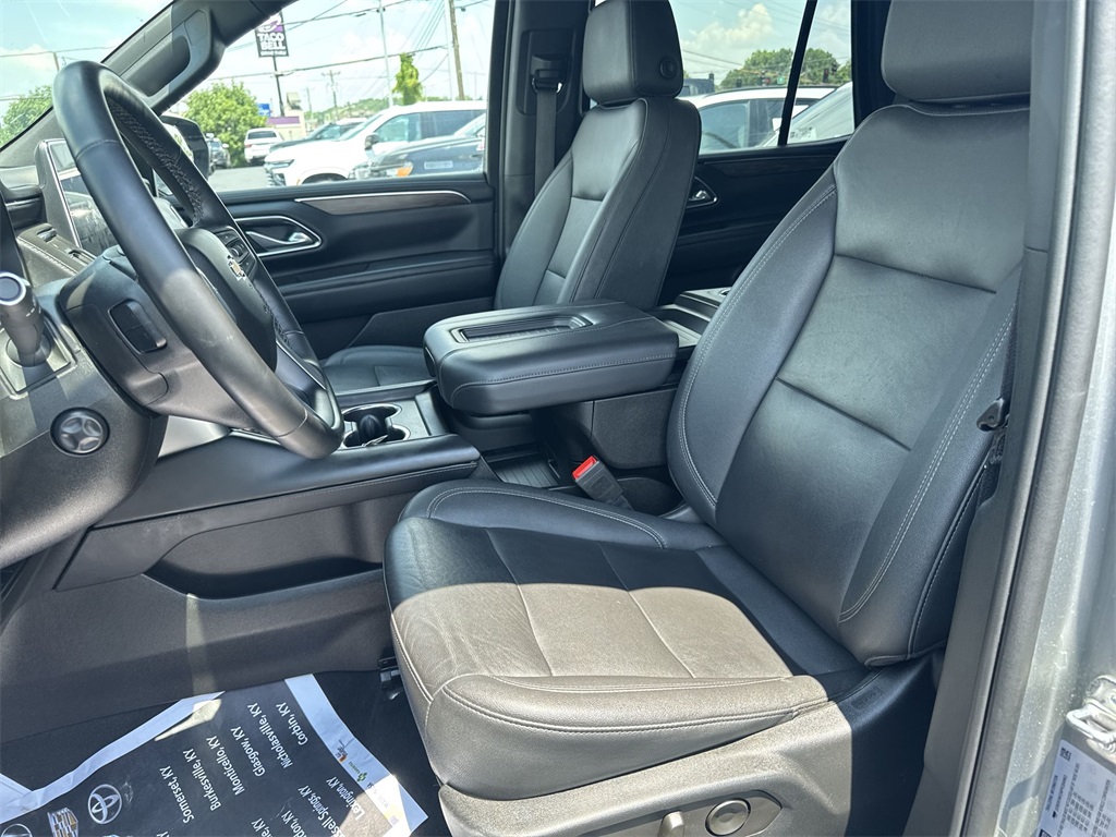 2023 Chevrolet Tahoe LT photo 17