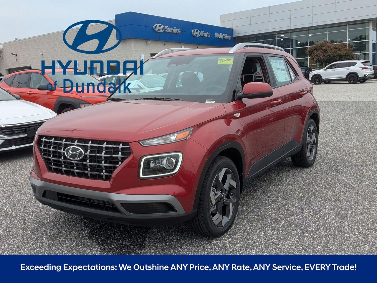 2025 Hyundai Venue Limited photo 2