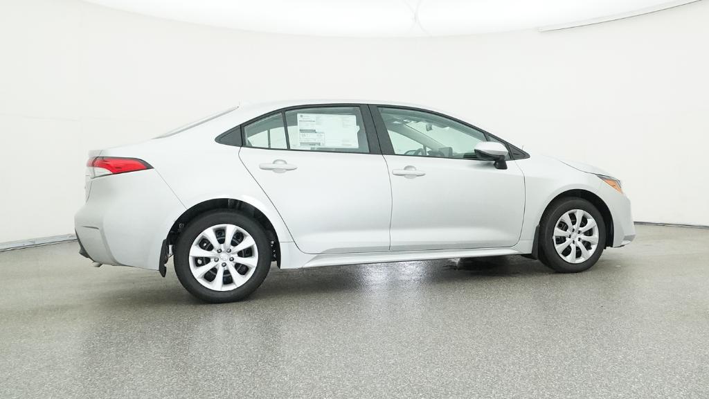 2025 Toyota Corolla LE photo 23