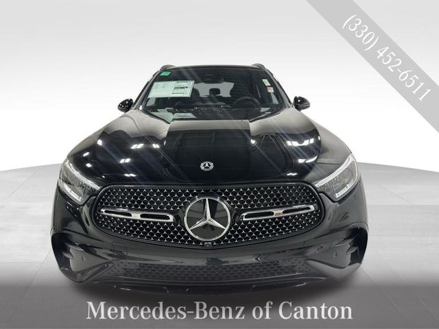 2026 Mercedes-Benz GLC Base's photo