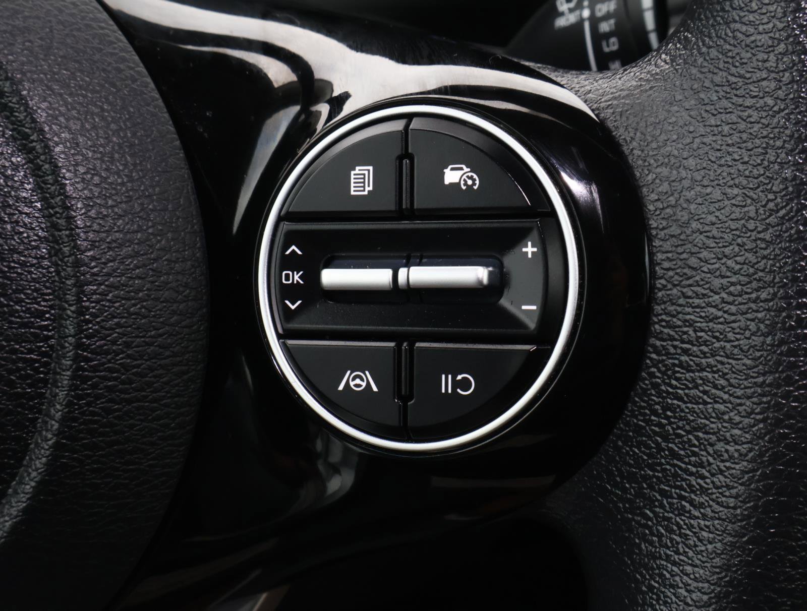 2023 Kia Soul S photo 22