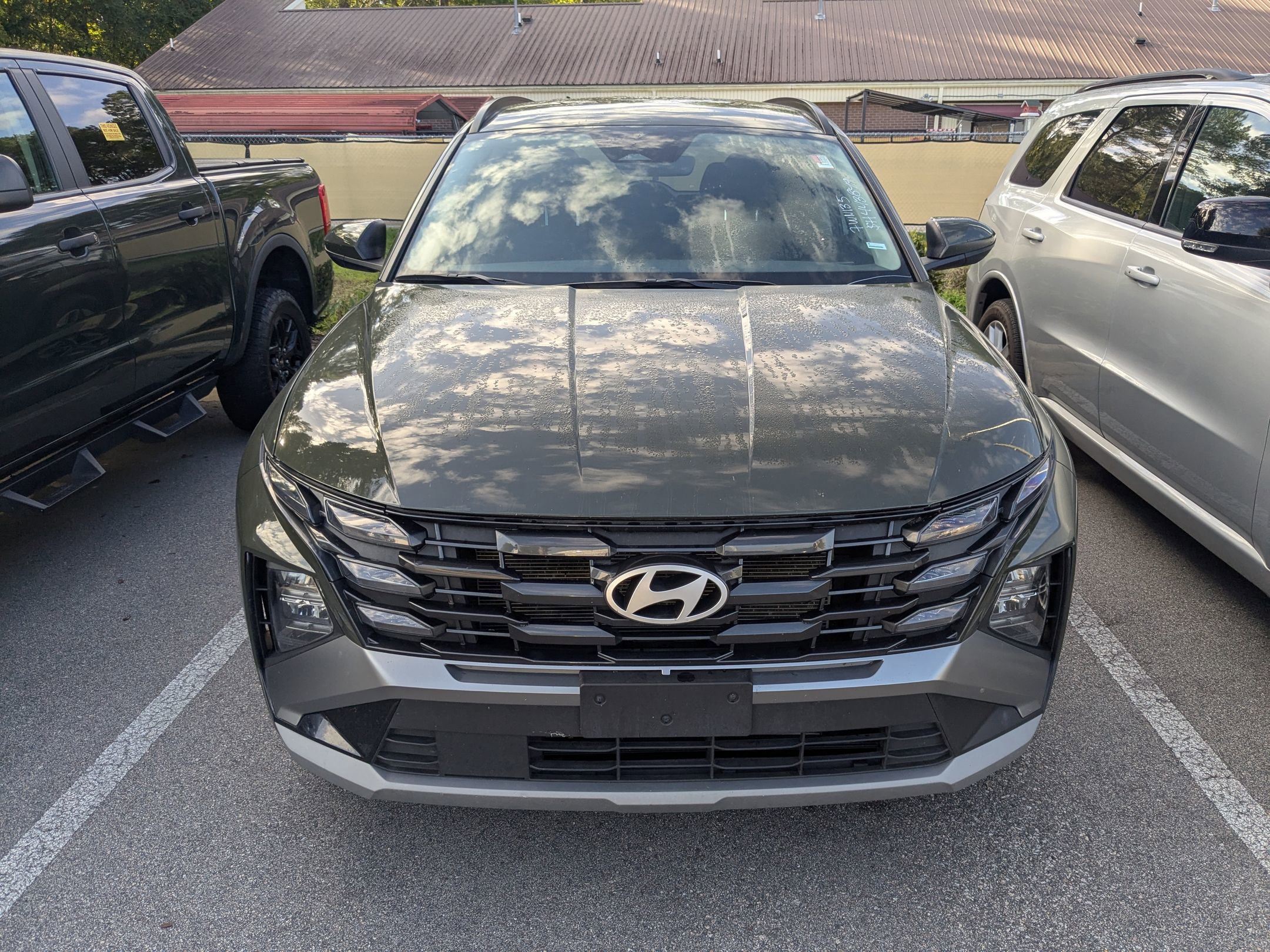 2025 Hyundai Tucson SEL Sport photo 2