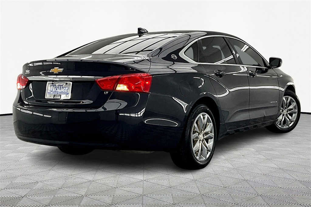 Used 2018 Chevrolet Impala 1LT with VIN 2G1105S32J9127938 for sale in Kansas City