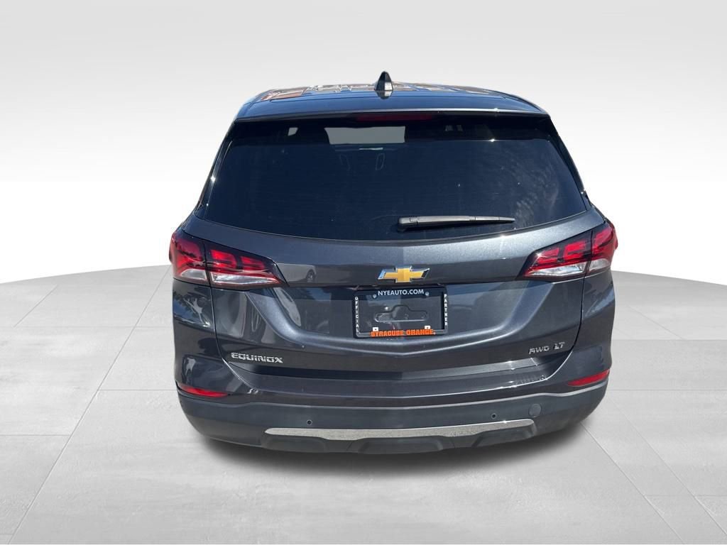 2023 Chevrolet Equinox LT photo 4