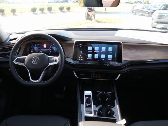 2026 Volkswagen Atlas SE Technology photo 8