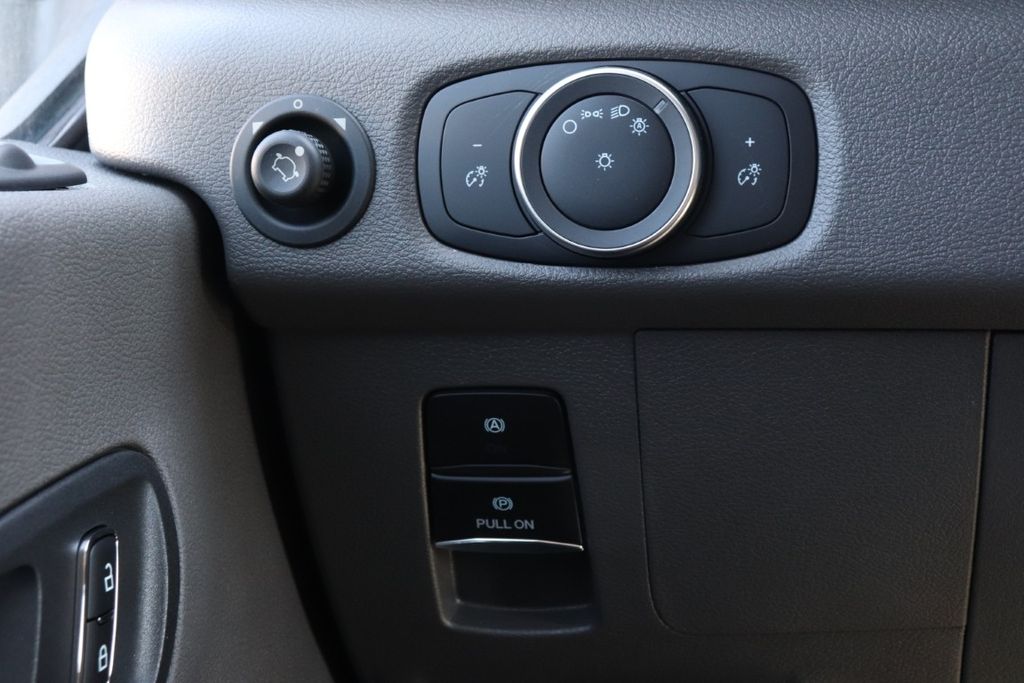 2025 Ford Transit photo 12
