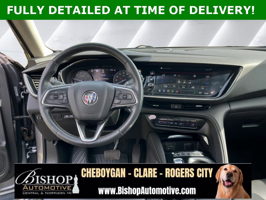 2022 Buick Envision Avenir photo 3