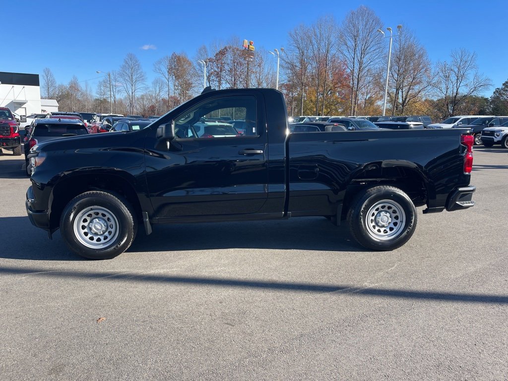 2025 Chevrolet Silverado 1500 photo 2