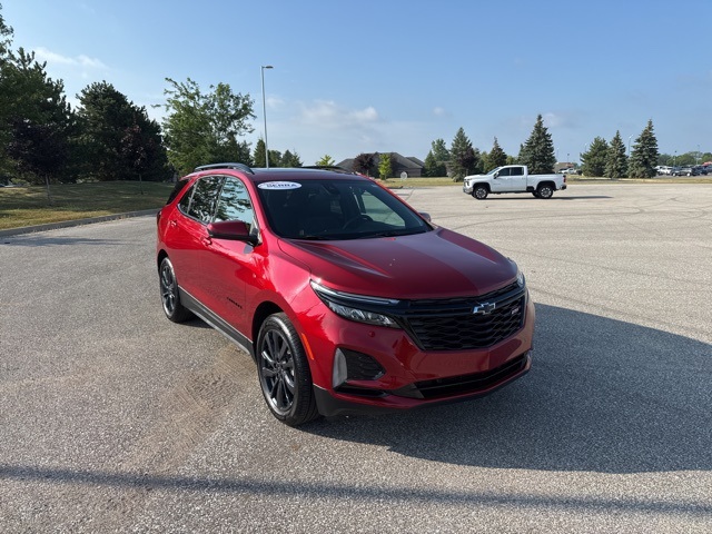 2024 Chevrolet Equinox RS photo 3