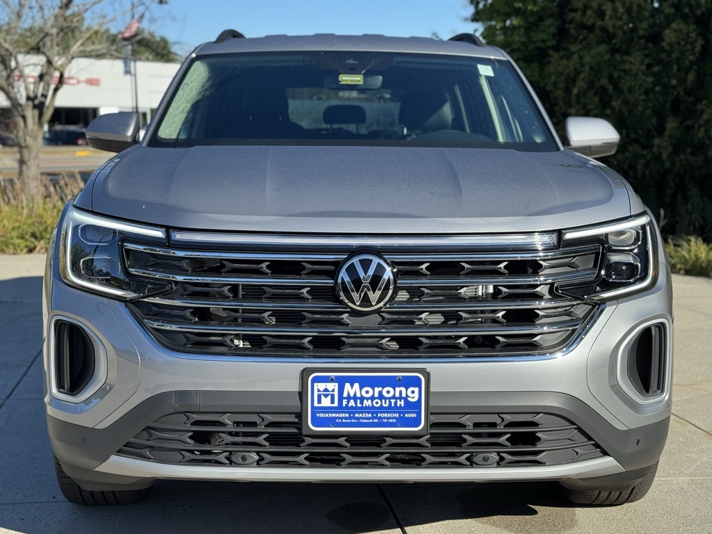 2026 Volkswagen Atlas SE Technology photo 2
