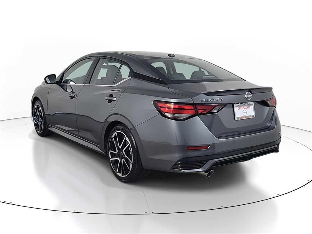 2025 Nissan Sentra SR photo 4