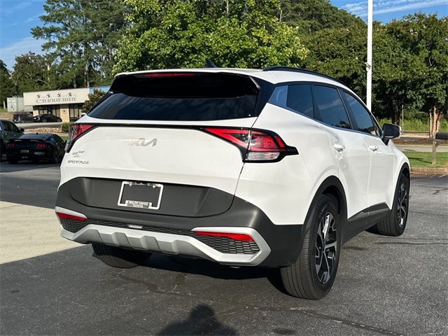 2025 Kia Sportage EX photo 3