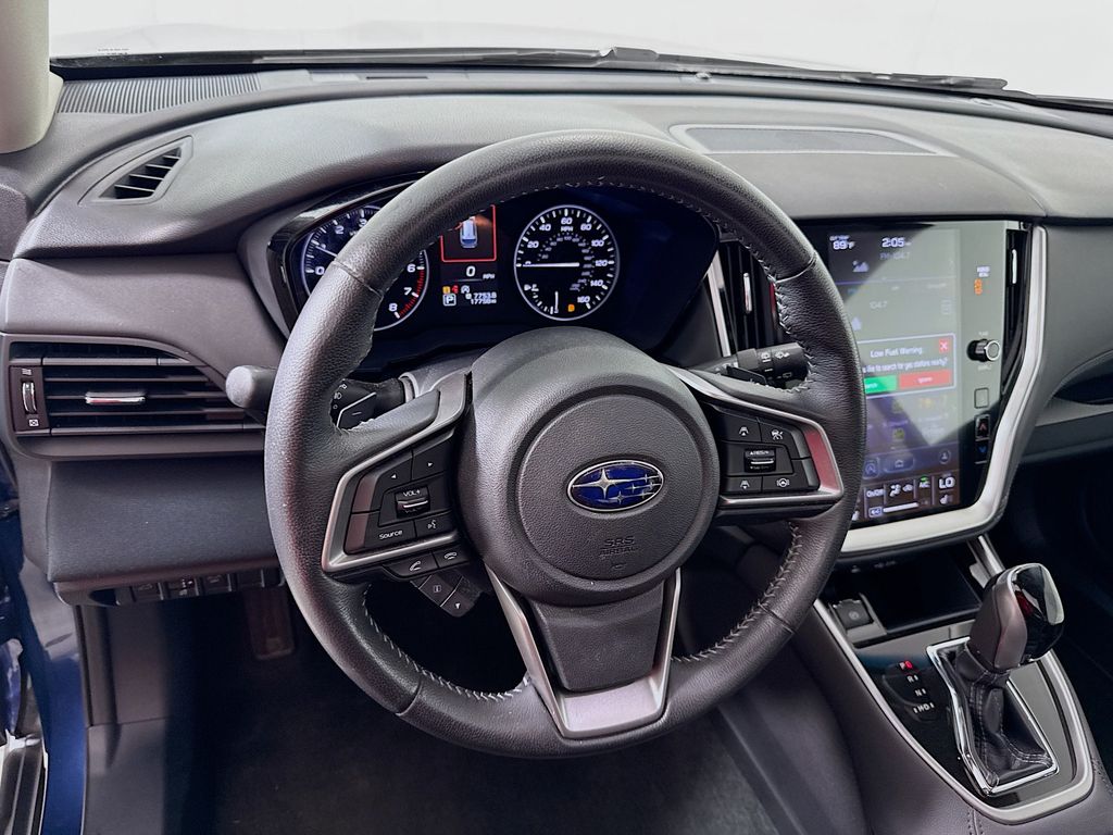 2022 Subaru Outback Premium photo 9