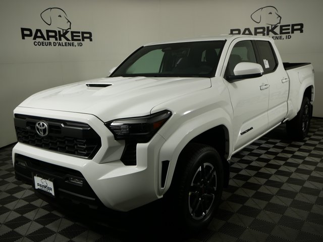 2026 Toyota Tacoma TRD Sport's photo