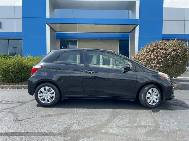 2013 Toyota Yaris L photo 8
