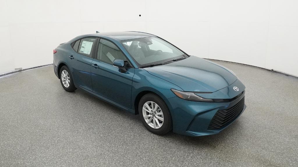 2026 Toyota Camry LE photo 29