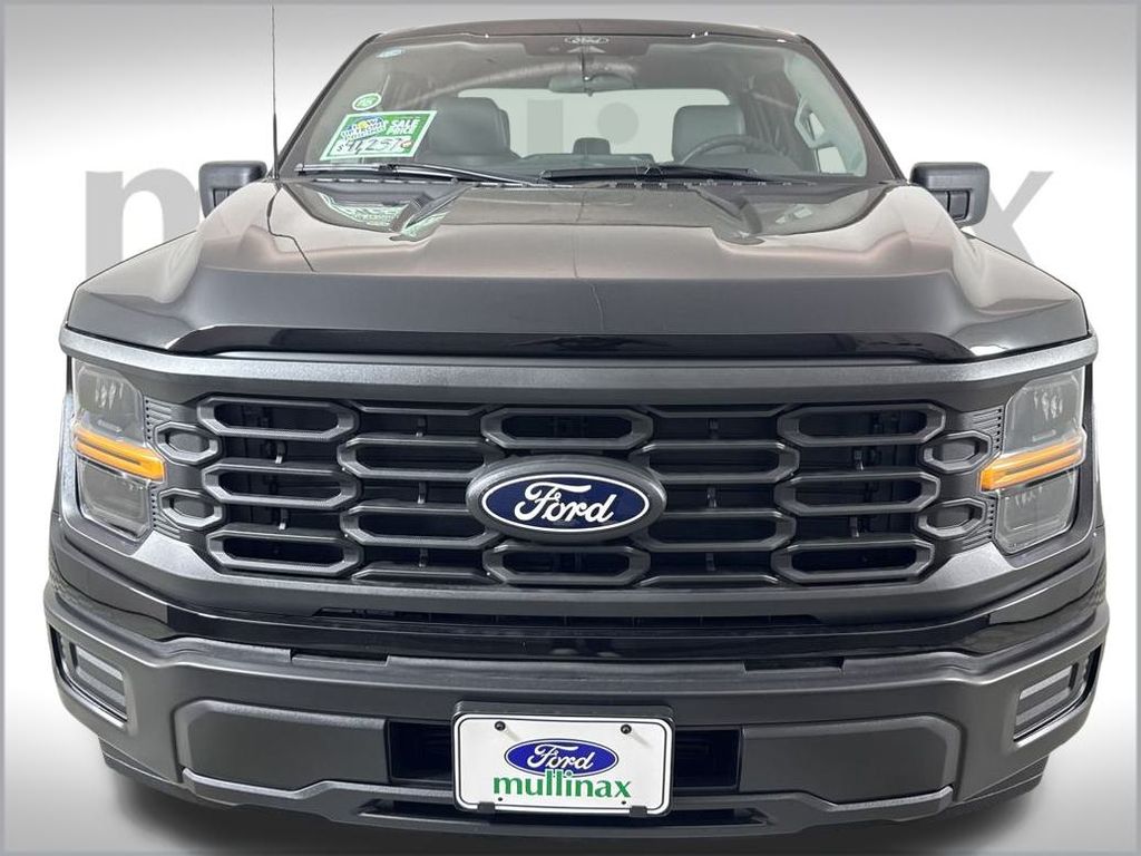 2025 Ford F-150 XL photo 11