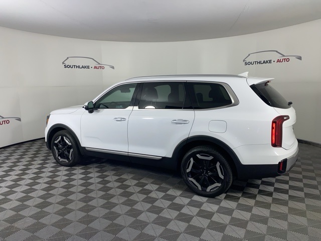 2023 Kia Telluride S photo 4