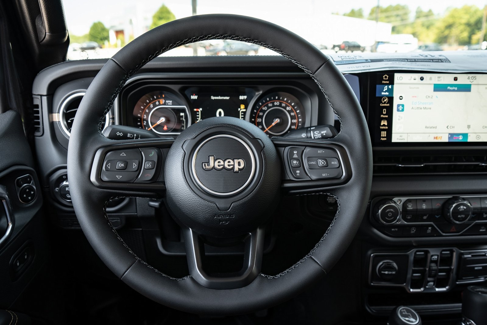 2025 Jeep Gladiator Sport photo 27