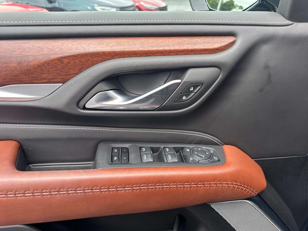 2024 Gmc Yukon Denali Ultimate photo 12