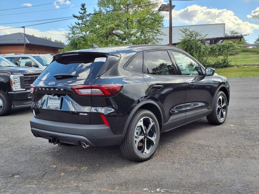 2025 Ford Escape ST-Line Select photo 5