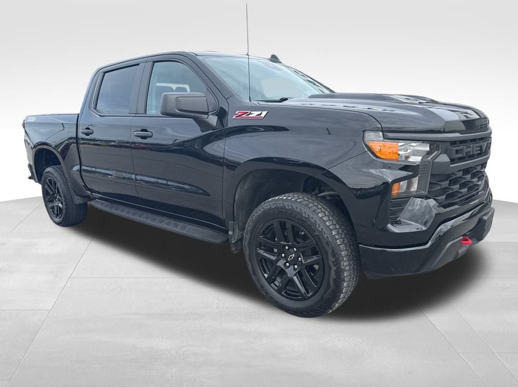 2024 Chevrolet Silverado 1500 Custom Trail Boss photo 2