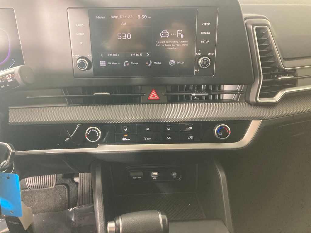 Used 2024 Kia Sportage LX with VIN KNDPUCDF8R7223815 for sale in Elk River, Minnesota